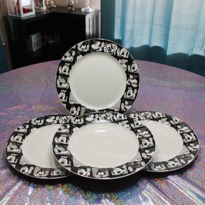 Disney Mickey Mouse Large Dinner Plate Set NEW WITH TAGS